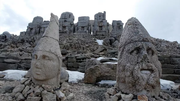 Nemrut Dağı'nın anıtsal heykelleri depremlerde zarar görmedi - Sputnik Türkiye
