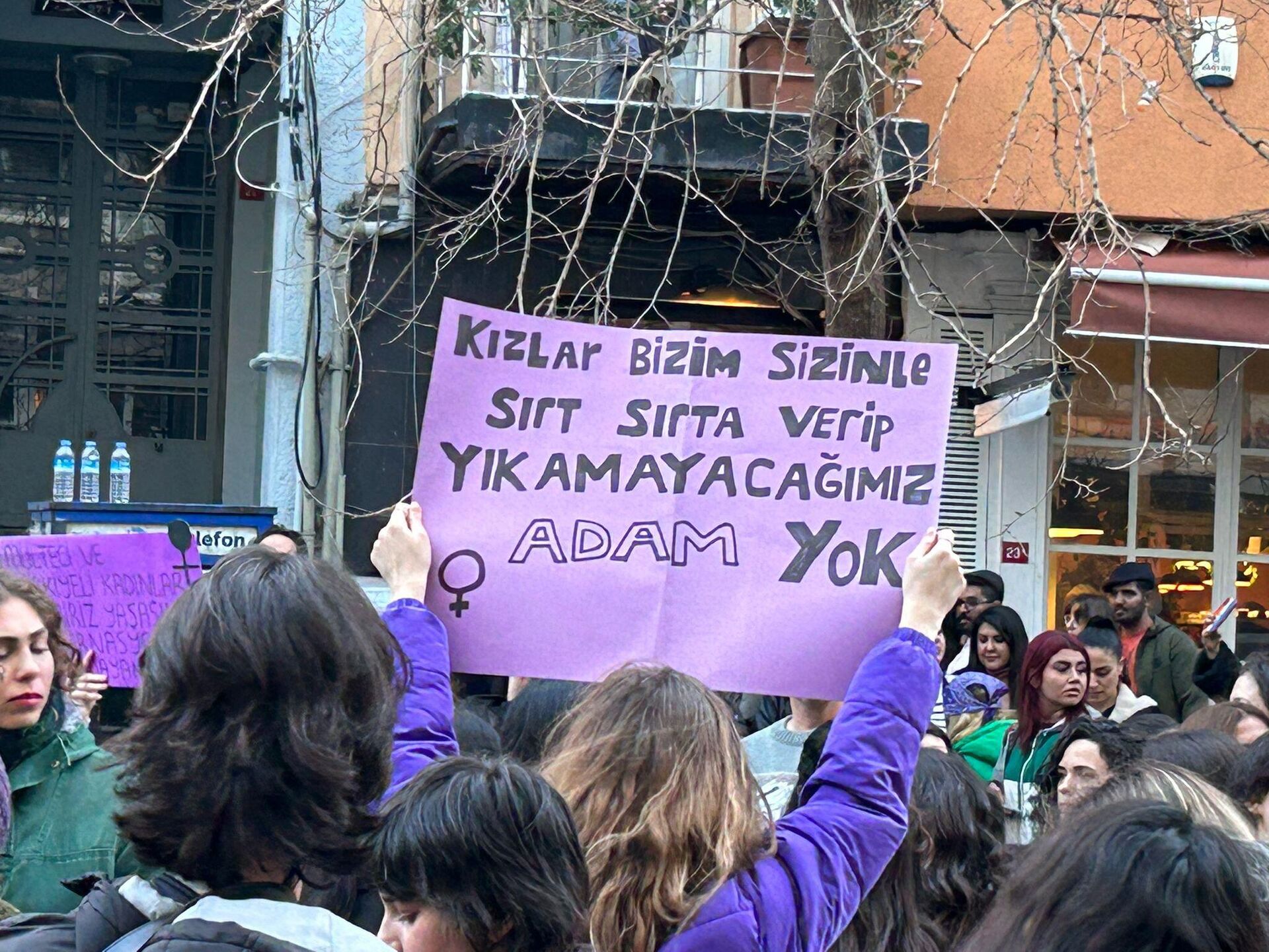 21. Feminist Gece Yürüyüşü - Sputnik Türkiye, 1920, 08.03.2023