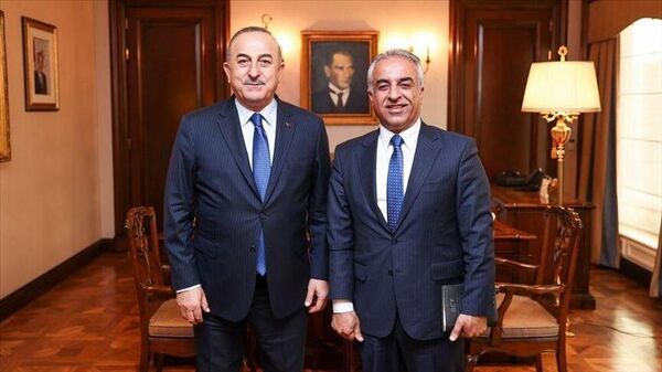 Bakan Çavuşoğlu, Barzani Yardım Vakfı Başkanı Musa Ahmed Barzani ile görüştü - Sputnik Türkiye
