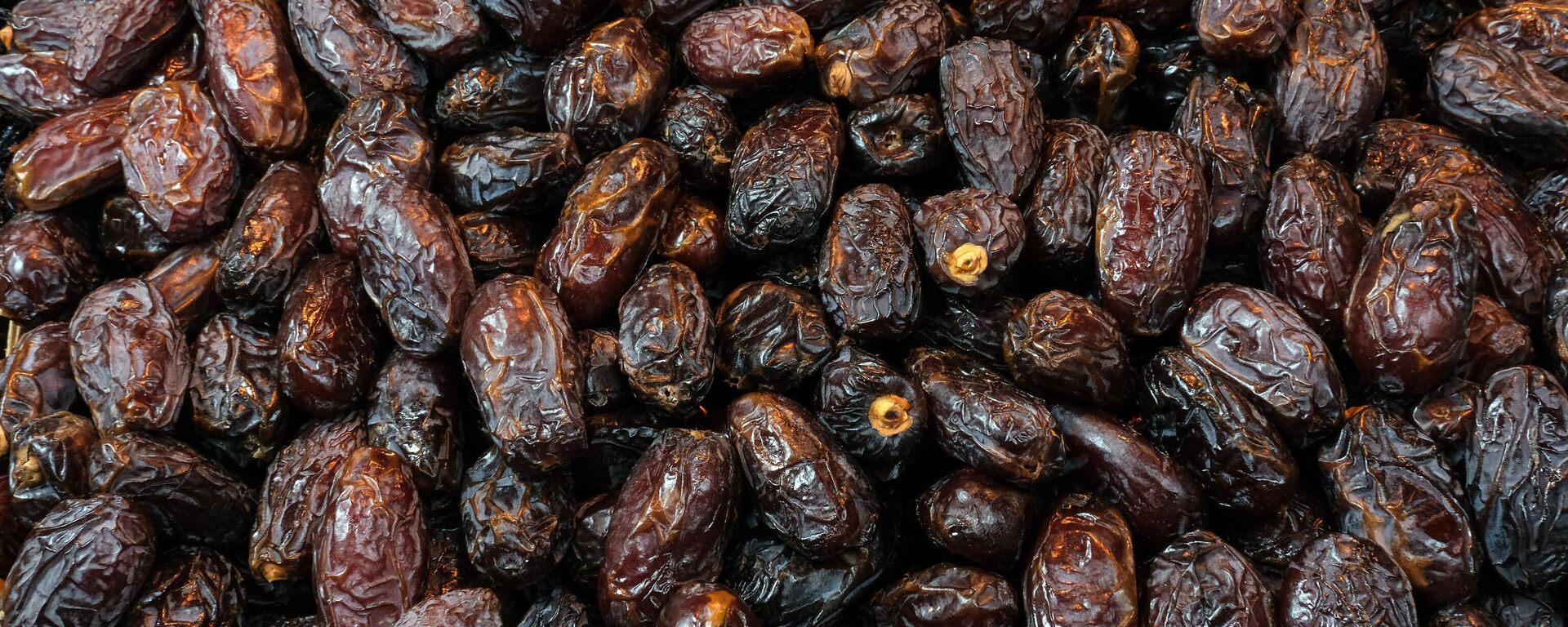 Tadımlık hurma tarih oldu: Tanesi artık 10 TL - Sputnik Türkiye, 1920, 16.02.2026