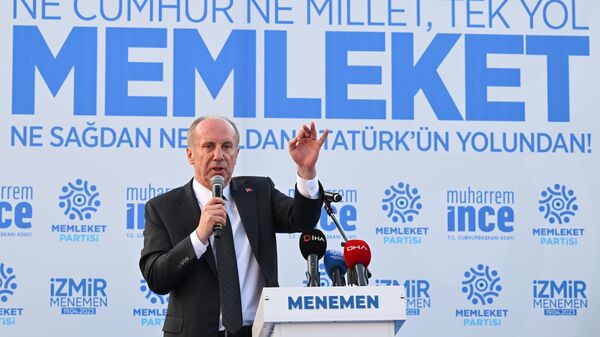 Cumhurbaşkanı adayı ve Memleket Partisi Genel Başkanı Muharrem İnce - Sputnik Türkiye