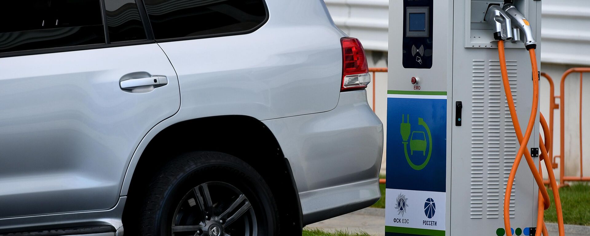 elektrikli otomobil - Sputnik Türkiye, 1920, 16.06.2025