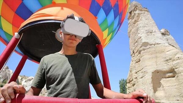 Kapadokya'ya gelemedikleri için Japonya'ya ‘sanal balon turu’ götürdü - Sputnik Türkiye
