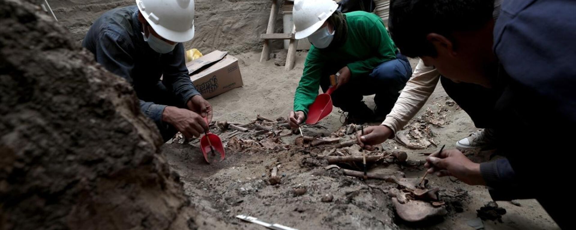 Peru'da 3 bin 500 yıllık And Haçı ve İnka dönemine ait mezar bulundu - Sputnik Türkiye, 1920, 03.10.2023