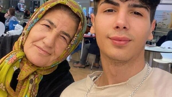 Depremde yaşamını yitiren fenomen Taha Duymaz’ın annesi: Mutfağı öksüz kaldı - Sputnik Türkiye