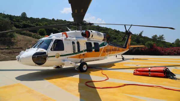 TUSAŞ'ın ürettiği yangın söndürme helikopteri 'NEFES' Muğla'da göreve başladı - Sputnik Türkiye