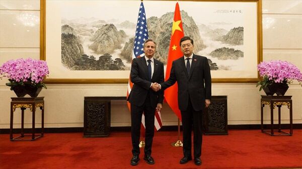ABD Dışişleri Bakanı Anthony Blinken, Çin'e yaptığı resmi ziyaret kapsamında mevkidaşı Çin Gang ile görüştü. - Sputnik Türkiye