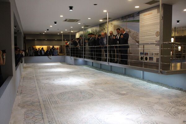 Bereketi temsil eden 1700 yıllık ‘Tanrıçalı mozaik' müzede - Sputnik Türkiye