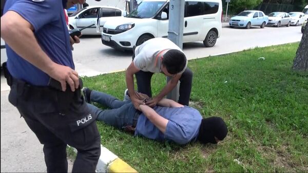 Hırsız diye polisi kovaladılar - Sputnik Türkiye