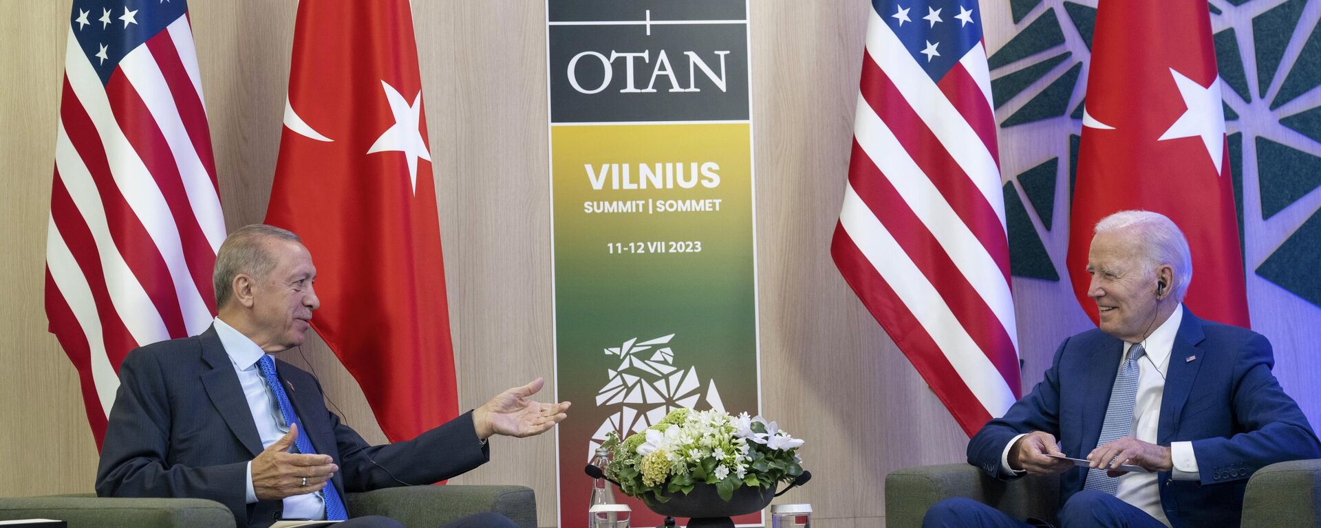 Cumhurbaşkanı Recep Tayyip Erdoğan, ABD Başkanı Joe Biden - Sputnik Türkiye, 1920, 11.07.2023