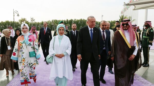 Cumhurbaşkanı Erdoğan Suudi Arabistan'da - Sputnik Türkiye