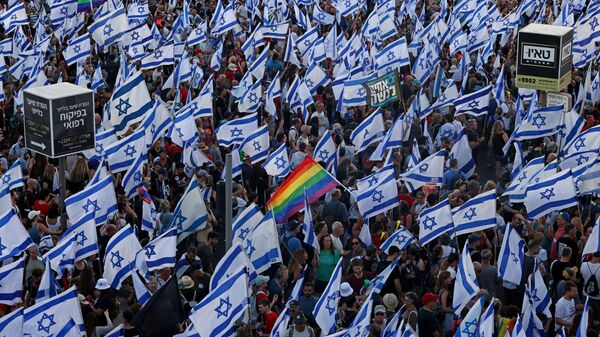 İsrail'deki 4 üniversitede görev yapan akademisyenlerin, Başbakan Banyamin Netanyahu hükümetinin tartışmalı yargı düzenlemesine karşı greve gideceği belirtildi. - Sputnik Türkiye