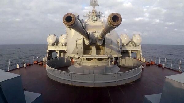 مدفعية سفينة أسطول البحر الأسود خلال مناورات في البحر الأسود، 12 فبراير 2022 - Sputnik Türkiye