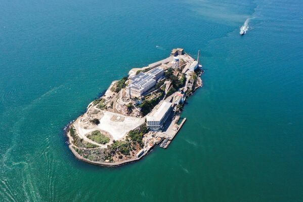 2008 Şubat ayında Alcatraz Cezaevi'nin yıkılması için yapılan referandum, San Francisco'lu seçmenlerin yüzde 72'lik oy oranıyla reddedilmişti. - Sputnik Türkiye