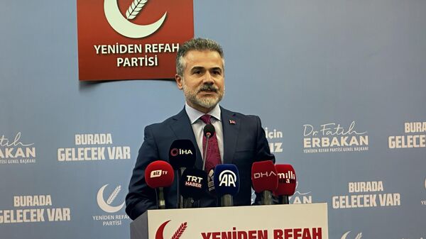Yeniden Refah Partisi Genel Başkan Yardımcısı ve Siyasi İşler Başkanı Suat Kılıç - Sputnik Türkiye