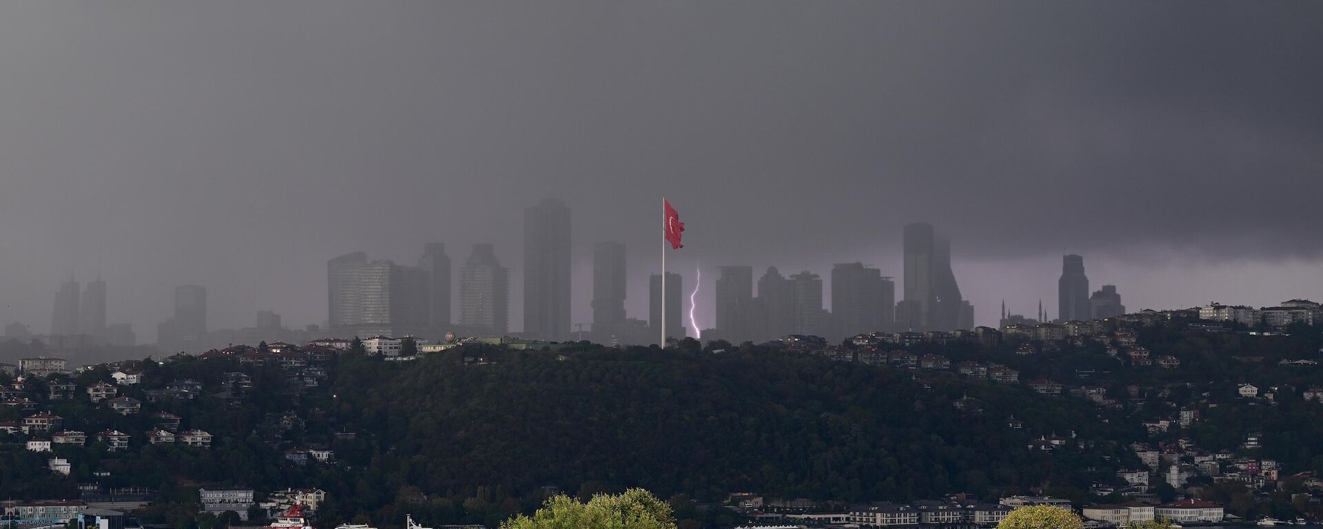 İstanbul sağanak, yağmur - Sputnik Türkiye, 1920, 30.09.2023