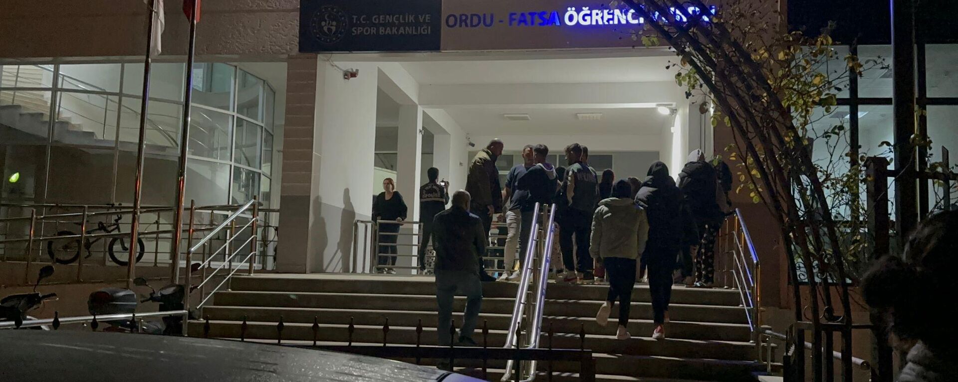 Ordu'nun Fatsa ilçesinde üniversite öğrencilerinin kaldığı KYK yurdunda asansör halatları koptu, 4 öğrenci tedbir amaçlı hastaneye kaldırıldı. - Sputnik Türkiye, 1920, 31.10.2023