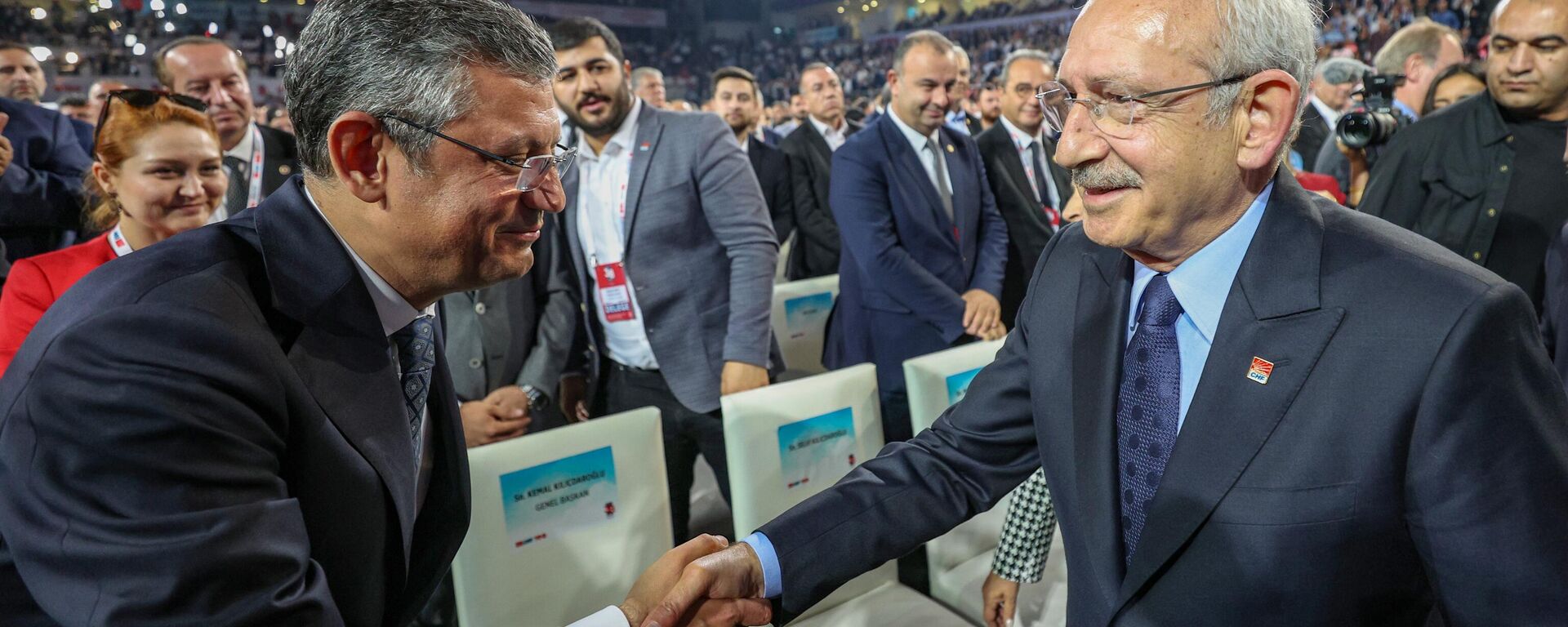 Cumhuriyet Halk Partisi Genel Başkanı Kemal Kılıçdaroğlu, CHP 38. Olağan Kurultayı’nın birinci günü gerçekleştirilen Genel Başkanlık seçimininde oy kullandı.  - Sputnik Türkiye, 1920, 01.06.2026