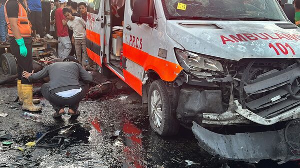 Gazze İsrail saldırı Ambulans - Sputnik Türkiye
