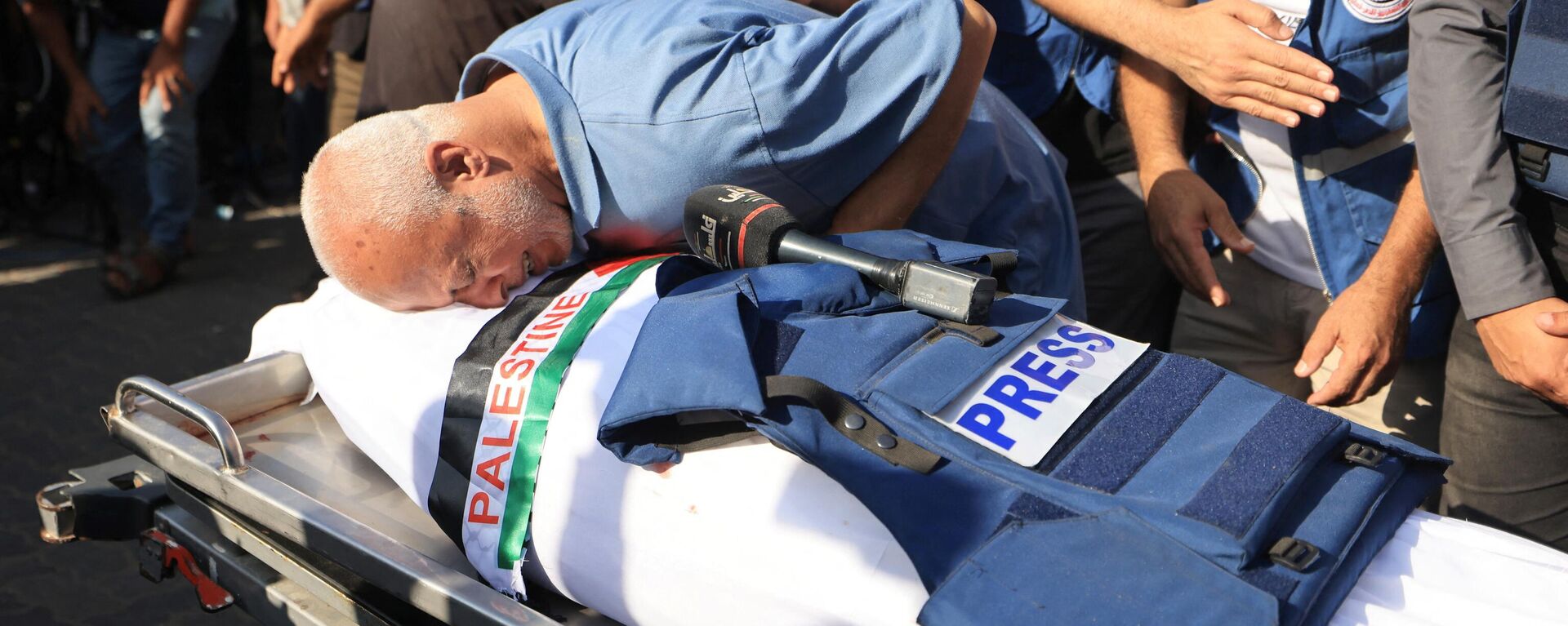 İsrail Gazze saldırı gazeteci öldü - Sputnik Türkiye, 1920, 08.11.2023