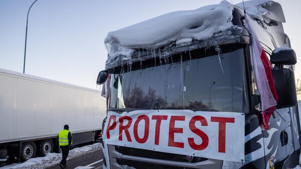 Polonya Ukrayna sınırı nakliye protesto - Sputnik Türkiye