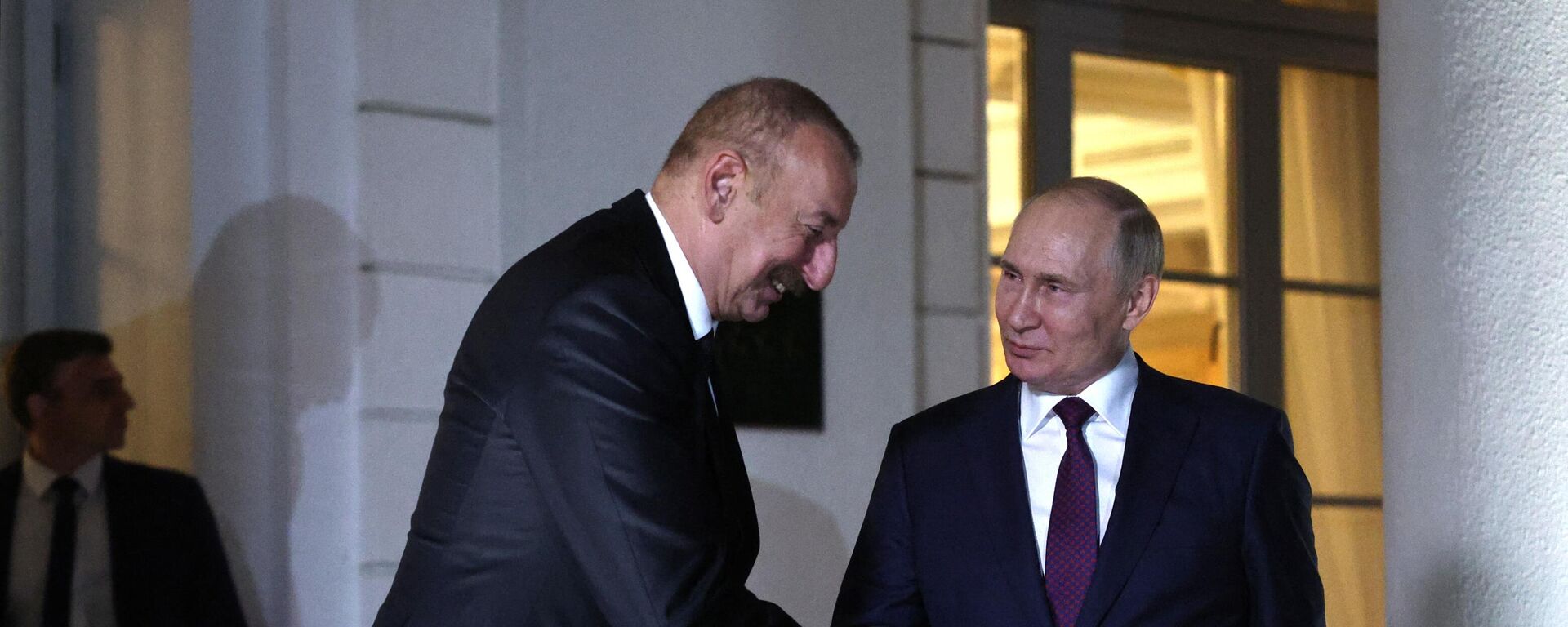 Rusya Devlet Başkanı Vladimir Putin Azerbaycan Cumhurbaşkanı İlham Aliyev - Sputnik Türkiye, 1920, 28.02.2024