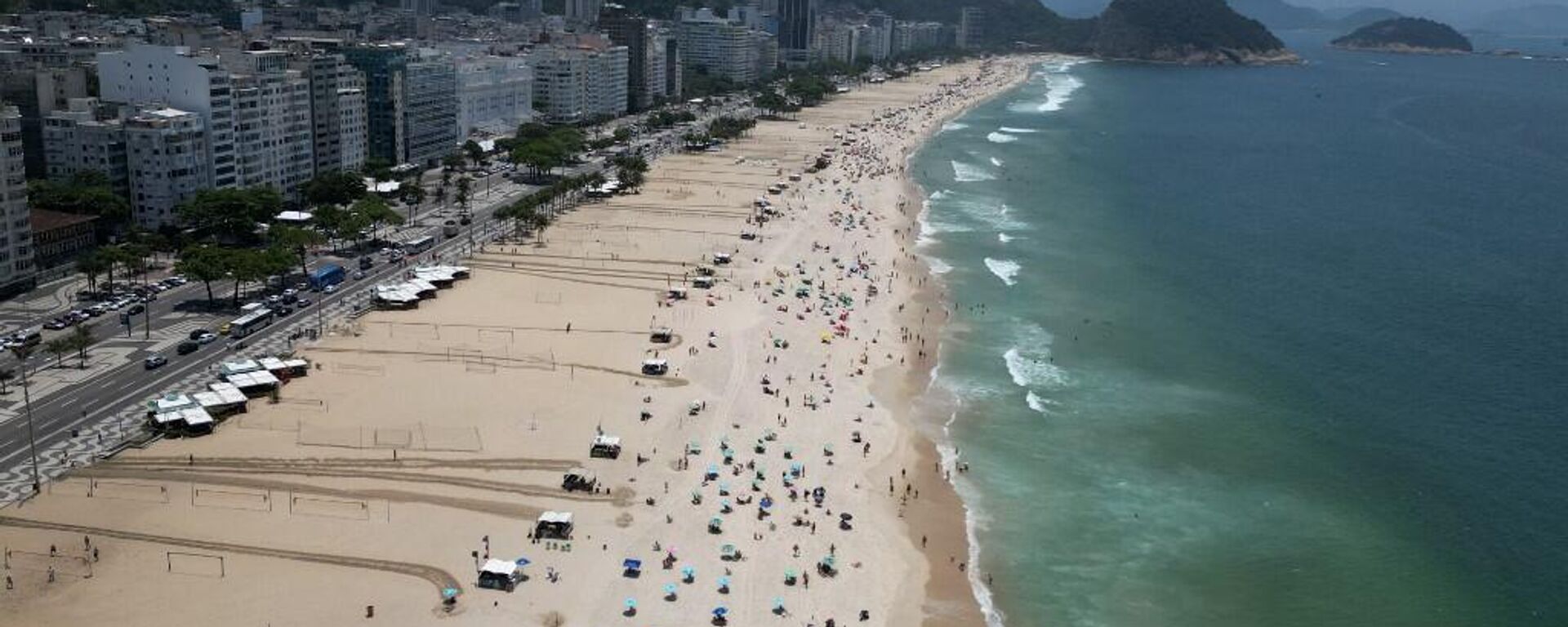 Copacabana sahili Rio de Janeiro - Sputnik Türkiye, 1920, 19.03.2024