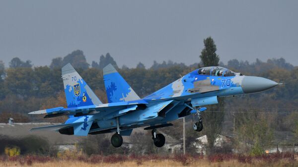 Ukrayna savaş uçağı Su-27 - Sputnik Türkiye