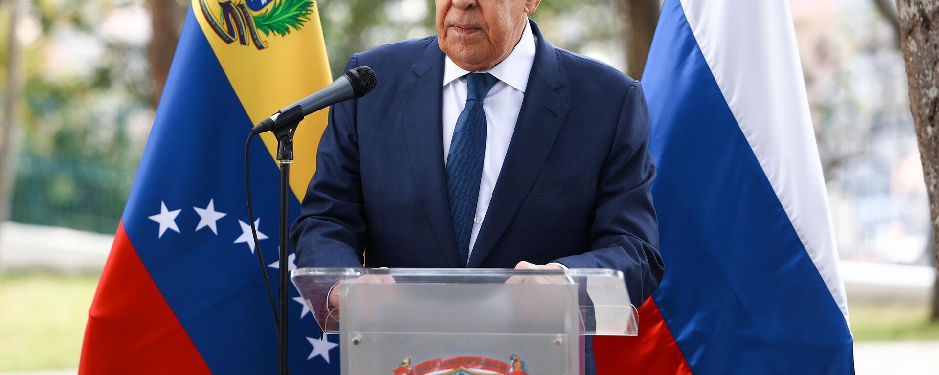 Latin Amerika turuna Küba ziyaretiyle başlayan Rusya Dışişleri Bakanı Sergey Lavrov’un ikinci durağı Venezüella oldu.
 - Sputnik Türkiye, 1920, 20.02.2024