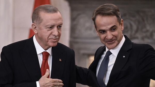 Yunanistan Başbakanı Kiryakos Miçotakis, Cumhurbaşkanı Recep Tayyip Erdoğan - Sputnik Türkiye