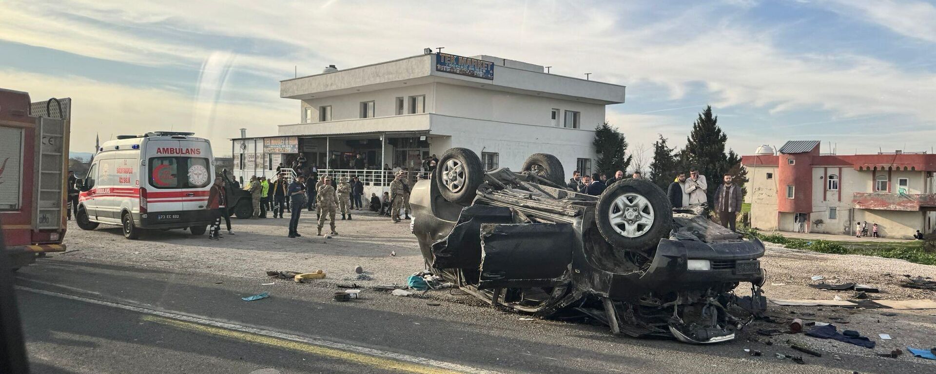 Cumhurbaşkanı Erdoğan'ın Şırnak programı sonrası kaza: 1 polis öldü, 2'si polis 3 kişi yaralandı - Sputnik Türkiye, 1920, 13.03.2024