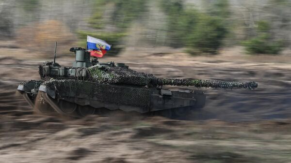 Rusya tankı T-90M  - Sputnik Türkiye