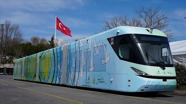 İstanbul'da elektrikli metrobüsler 1 Nisan itibarıyla test sürüşüne başlayacak - Sputnik Türkiye