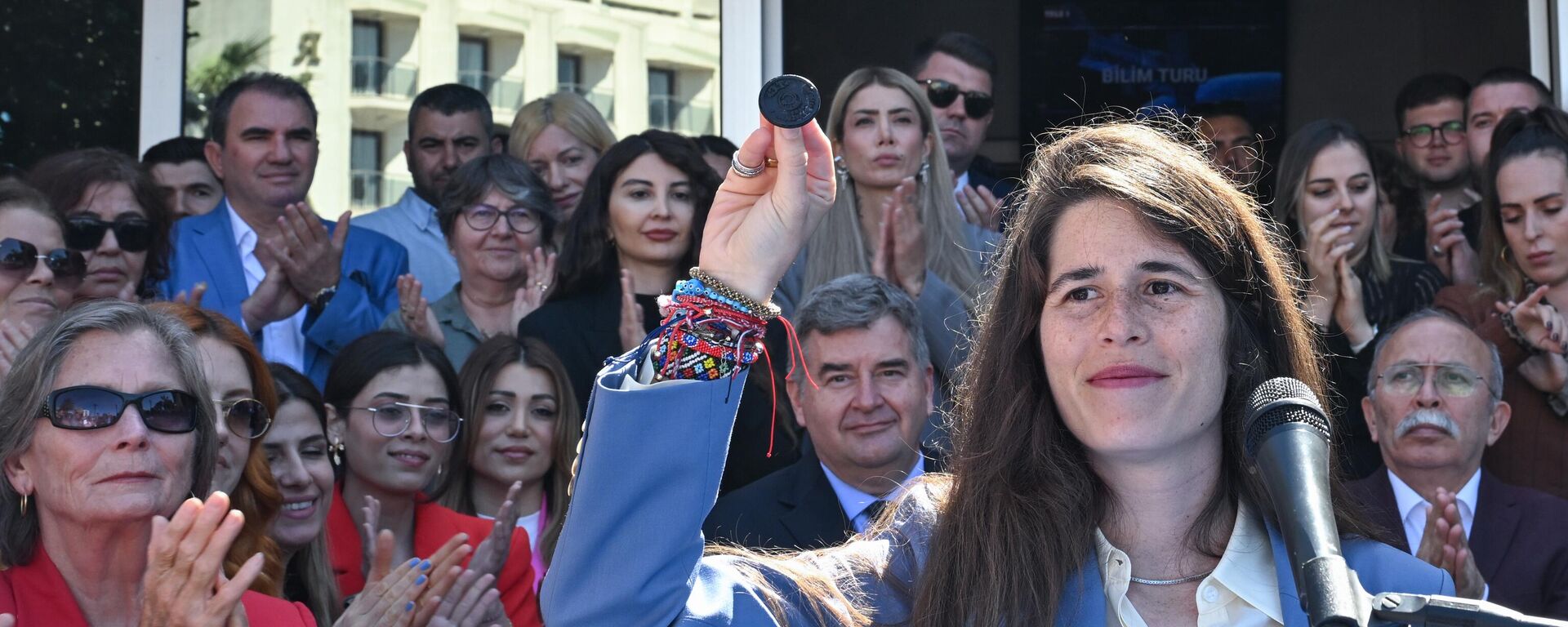 Lal Denizli - Sputnik Türkiye, 1920, 16.02.2026