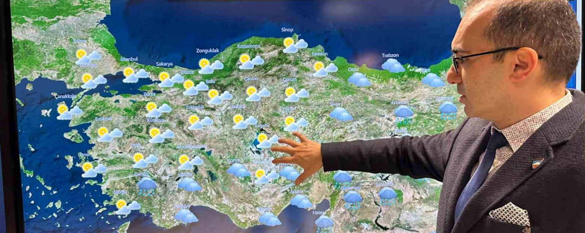 Meteoroloji Genel Müdürlüğü Hava Tahmin Uzmanı Cengiz Çelik ise Ramazan Bayramı'nın nasıl geçeceğine dair açıklama yaptı. Peki, bayramda hava nasıl olacak? Bu hafta yağmur yağacak mı? - Sputnik Türkiye, 1920, 08.04.2024
