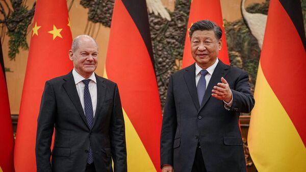 Çin Devlet Başkanı Şi Cinping Almanya Başbakanı Scholz ile - Sputnik Türkiye