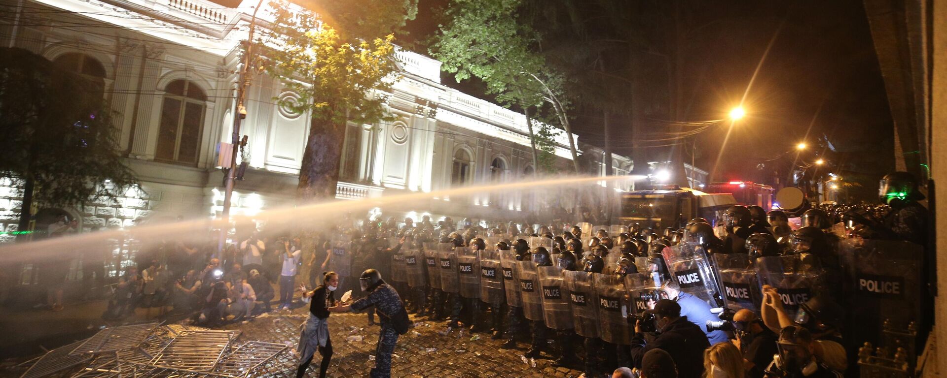 Gürcistan Tiflis'te protestolar - Sputnik Türkiye, 1920, 04.10.2025