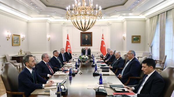 Cumhurbaşkanlığı Yüksek İstişare Kurulu toplandı - Sputnik Türkiye