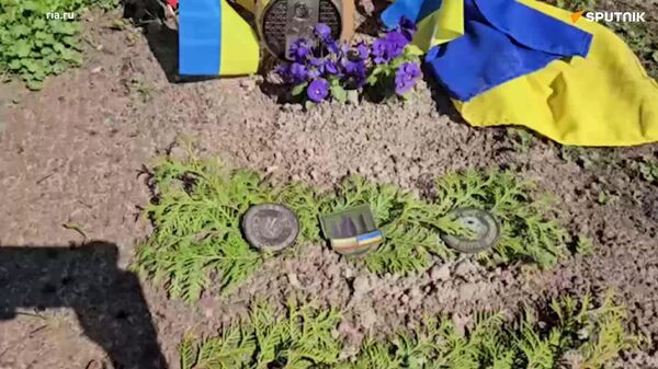 Baltık ülkelerinde, Ukrayna’da ölen militanlara ait mezarların sayısı artıyor - Sputnik Türkiye