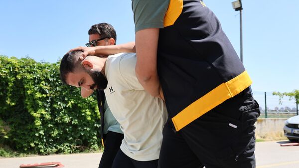 Kırmızı bültenle aranan İsmail Abdo Adana'da yakalandı: Serbest bırakıldı - Sputnik Türkiye