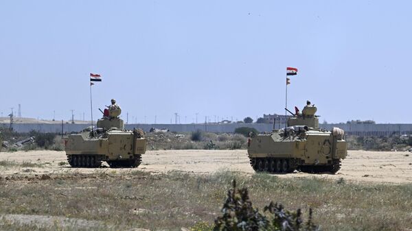 Mısır ordusu Refah Sınır Kapısı’nda  - Sputnik Türkiye