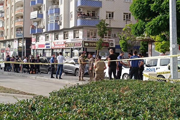 Siirt'te iki aile arasında çıkan silahlı kavgaya güvenlik güçleri müdahale etti - Sputnik Türkiye