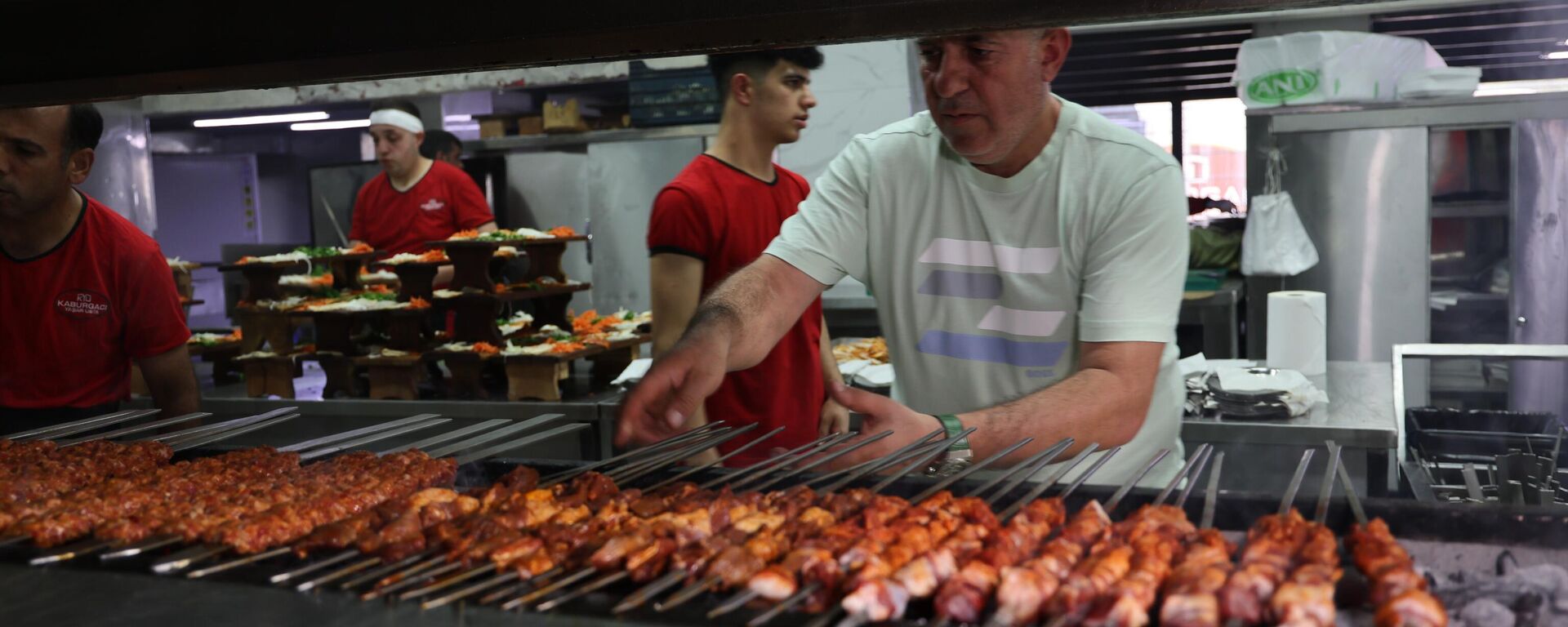 Adana Kebap - Sputnik Türkiye, 1920, 14.06.2024