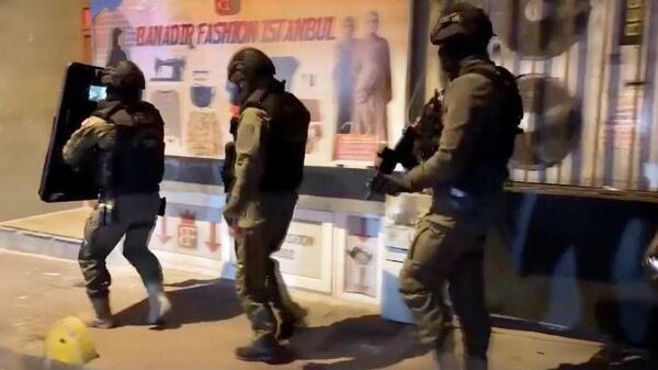 İstanbul'da küresel terör örgütü IŞİD'in mali yapısına yönelik düzenlenen operasyon - Sputnik Türkiye