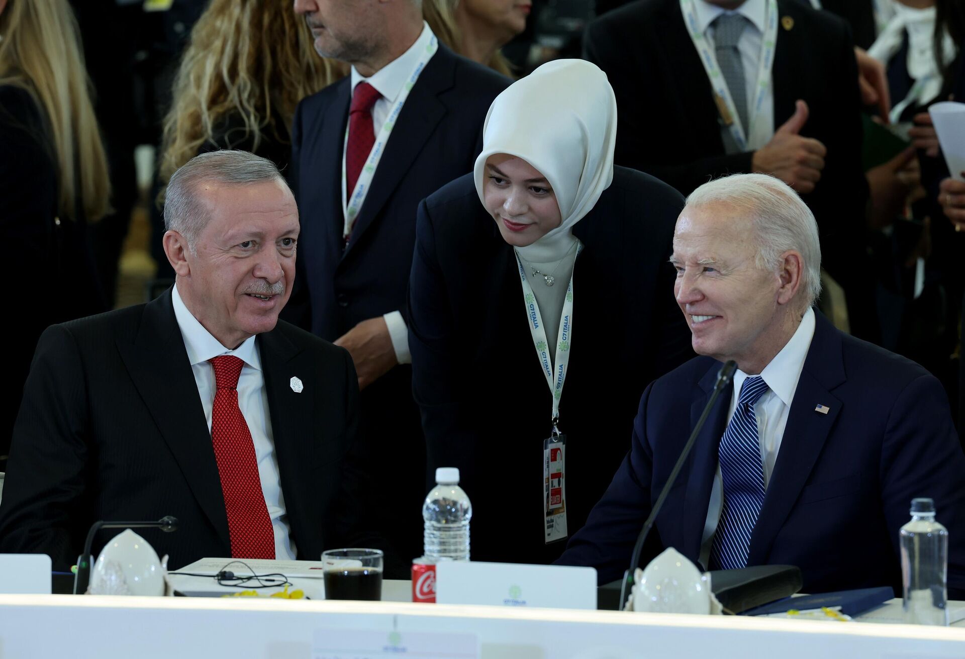 Cumhurbaşkanı Recep Tayyip Erdoğan, Afrika ve Akdeniz-Yapay Zeka ve Enerji Konulu G7 Yüksek Düzeyli Oturumu'na katıldı. - Sputnik Türkiye, 1920, 14.06.2024