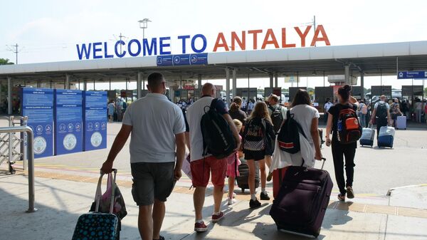 Antalya  - turist - Antalya Havalimanı - Sputnik Türkiye