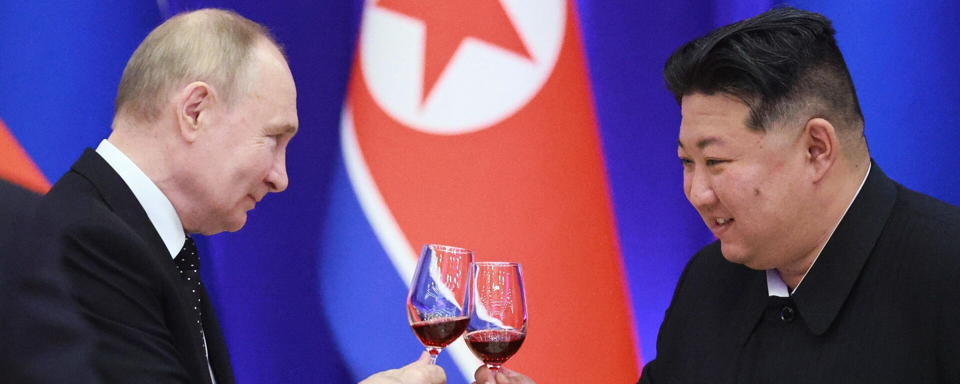 Rusya Devlet Başkanı Vladimir Putin ve Kuzey Kore lideri Kim Jong-un - Sputnik Türkiye, 1920, 20.06.2024