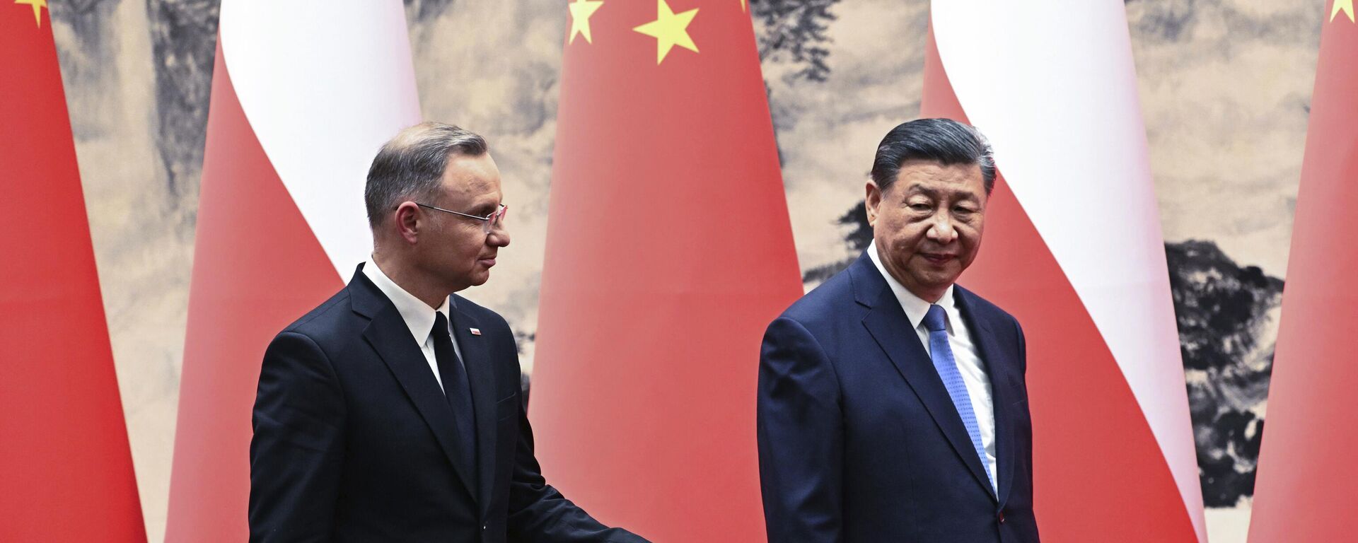 Polonya Cumhurbaşkanı Andrzej Duda Çin lideri Şi Cinping ile - Sputnik Türkiye, 1920, 24.06.2024