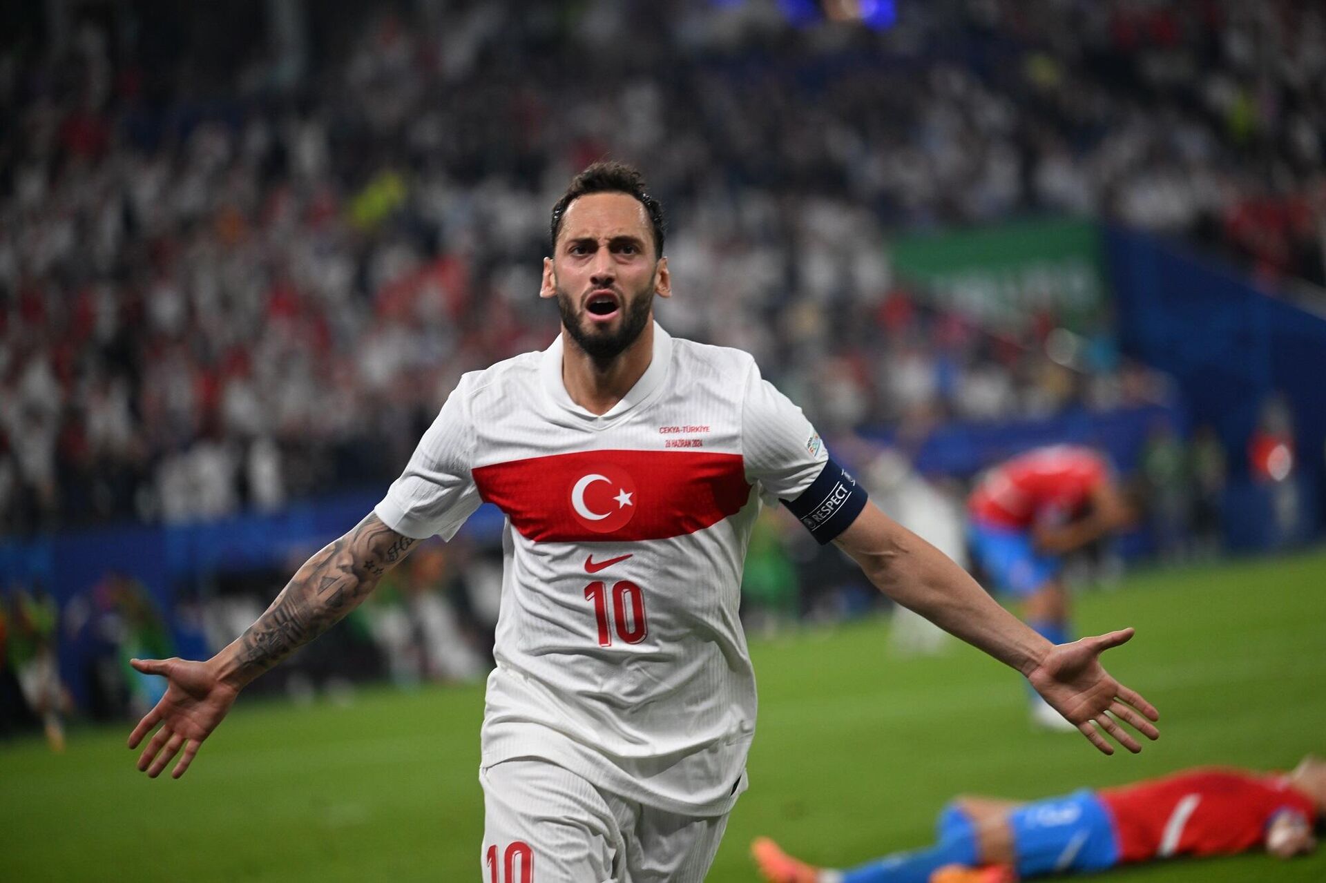 Milli futbolcu Hakan Çalhanoğlu - Sputnik Türkiye, 1920, 20.07.2025