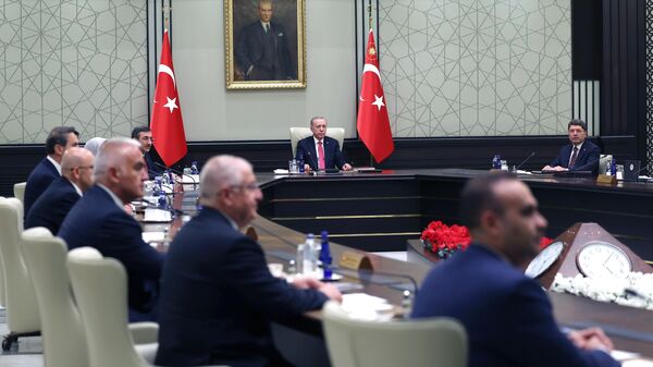 Cumhurbaşkanlığı Kabinesi, Cumhurbaşkanı Recep Tayyip Erdoğan başkanlığında Beştepe'de toplandı.  - Sputnik Türkiye